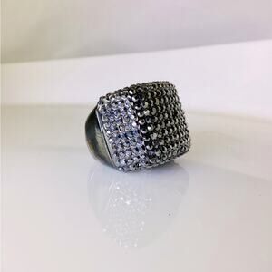 Elegant Pave Crystals Stretch Ring